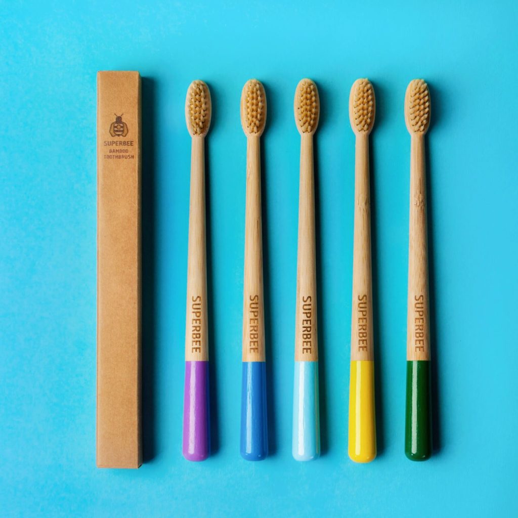 4 pack toothbrushes